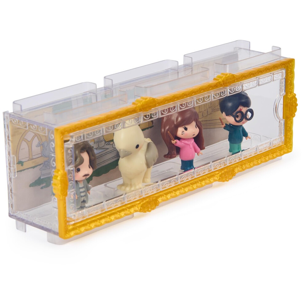 Harry Potter, Micro Magical Moments Prisoner of Azkaban Rescue Gift Set with 4 Mini Figures & Display Case, Kids' Toys for Ages 6+